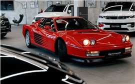 В Красноярске продают Ferrari Testarossa 1989 года выпуска